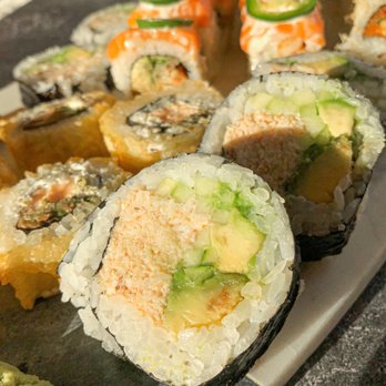 Roll Call - Blue Crab California Roll (Real Crab, 5 Larger Pieces) - Sushi Bars Near Me - Los Angeles, California