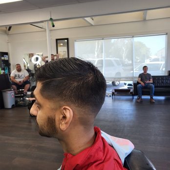 Duff’s Creative Culture - Barbers Near Me - Oakland, California Duff’s Creative Culture - Barbers Near Me - Oakland, California
