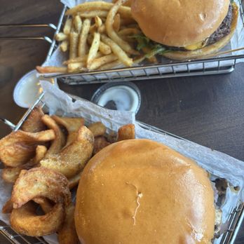 Fatboys - Miramar Beach - Lumberjack Original Fatboys - Burgers Near Me - Miramar Beach, Florida Fatboys - Miramar Beach - Lumberjack Original Fatboys - Burgers Near Me - Miramar Beach, Florida