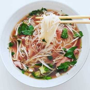 Pho Vietnam - Pho Tai - Rare Beef Pho, delivery at home - Vietnamese Near Me - Raleigh, North Carolina