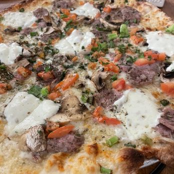 APizza Little Italy - Deluxe #13 - Pizza Near Me - Tacoma, Washington