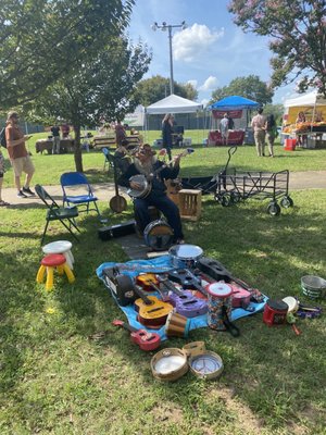 Birdhouse Farmers Market by null