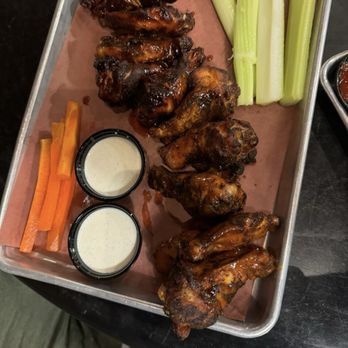 Jim 'N Nick's Bar-B-Q - Buffalo and Honey Bbq smoked wings! - Barbeque Near Me - Franklin, Tennessee