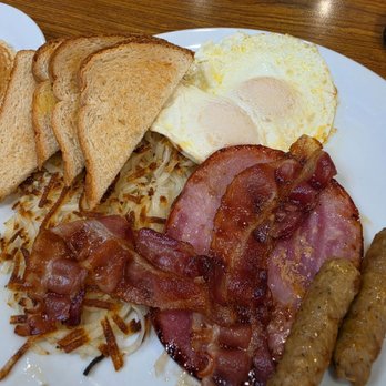 Denny's - Breakfast and pancakes - American Near Me - San Antonio, Texas Denny's - Breakfast and pancakes - American Near Me - San Antonio, Texas
