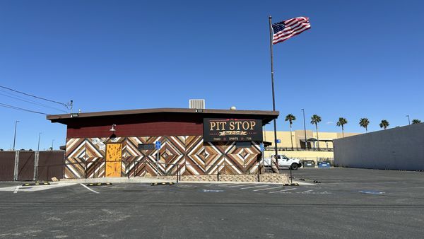 Pit Stop Bar & Grill by null