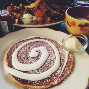 La Note - Creme Fraiche Pancakes and Cote Ouest - French Near Me - Berkeley, California