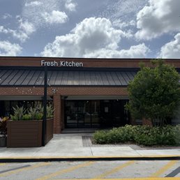 FRESH KITCHEN - WESTON - Updated September 2025 - 21 Photos & 22 ...