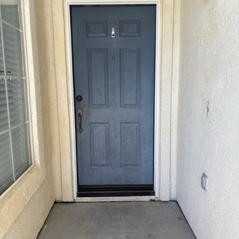Mynor Pro Painting Services - Before (exterior entry) - Painters Near Me - Northridge, California