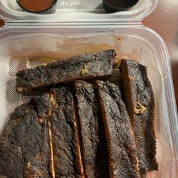 Just Smokin' Barbecue - 1/2 rack ribs!   Tasty !