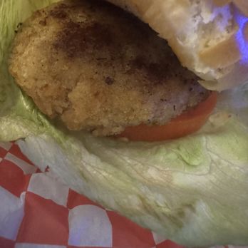 Fatty's Fish Shack - Crab cake sandwich - Seafood Near Me - Palm Harbor, Florida