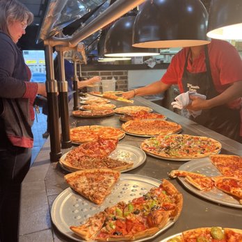 Pizza Inn - Buffet - Pizza Near Me - Spartanburg, South Carolina Pizza Inn - Buffet - Pizza Near Me - Spartanburg, South Carolina