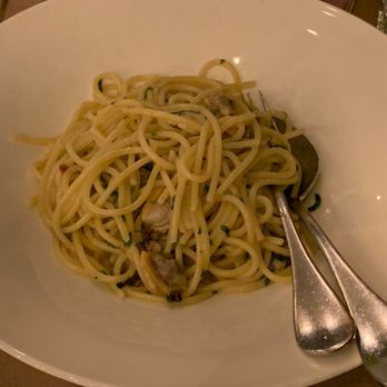 Baiocco - Pasta, clams and olive oil - I've never dreamed of food before . . . - Italian Near Me - Miami, Florida