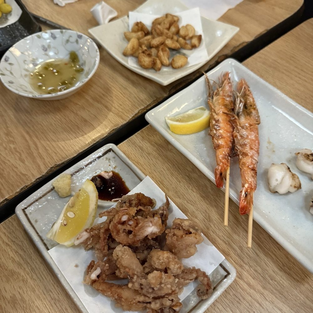 Torikyu - Fried squid legs, fried garlic, shrimp yakitori - Japanese Near Me - Honolulu, Hawaii Torikyu - Fried squid legs, fried garlic, shrimp yakitori - Japanese Near Me - Honolulu, Hawaii