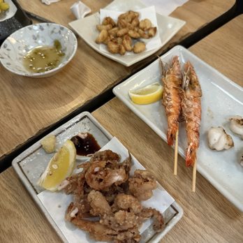 Torikyu - Fried squid legs, fried garlic, shrimp yakitori - Japanese Near Me - Honolulu, Hawaii