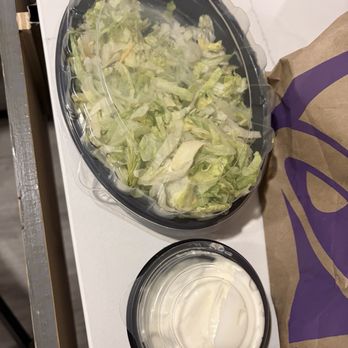 Taco Bell / Pizza Hut - The "toppings" on the side. Which is just lettuce and sour cream. When did Taco Bell come out with a new recipe? - Fast Food Near Me - Springfield, Massachusetts Taco Bell / Pizza Hut - The "toppings" on the side. Which is just lettuce and sour cream. When did Taco Bell come out with a new recipe? - Fast Food Near Me - Springfield, Massachusetts