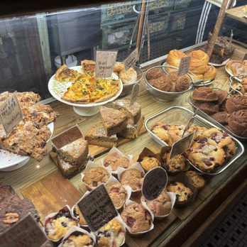 Bakeri - Coffee & Tea Near Me - Brooklyn, New York