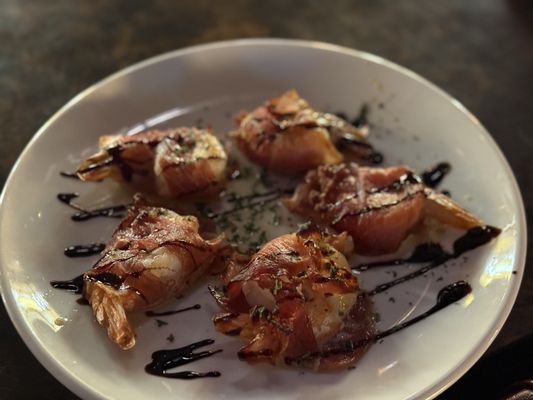 Lydia's Supper Club by null