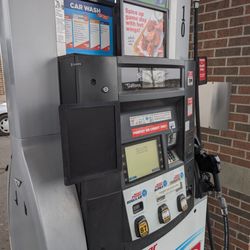 Holiday Gas Station - Gas pump