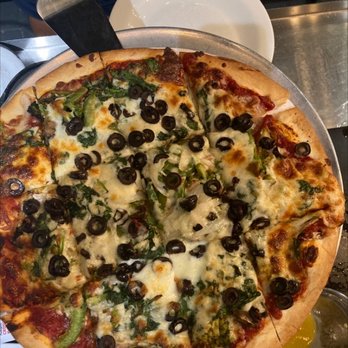 Giordano's - Veggie - Pizza Near Me - Chicago, Illinois Giordano's - Veggie - Pizza Near Me - Chicago, Illinois