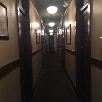 White Eagle Hotel - Hotels Near Me - Portland, Oregon White Eagle Hotel - Hotels Near Me - Portland, Oregon