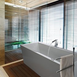 H2O Kitchen & Bath - Freestanding tubs in every size.