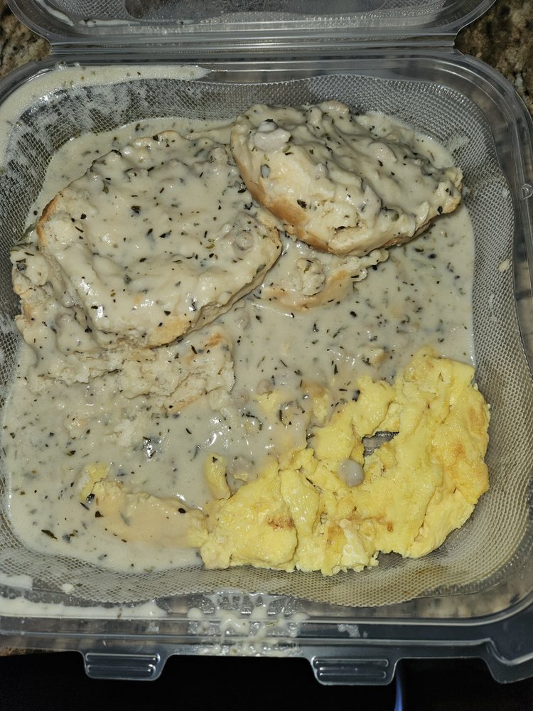 BISCUITS CAFE Updated September 2024 24 Photos & 71 Reviews 1477 SE 1st Ave, Canby, Oregon