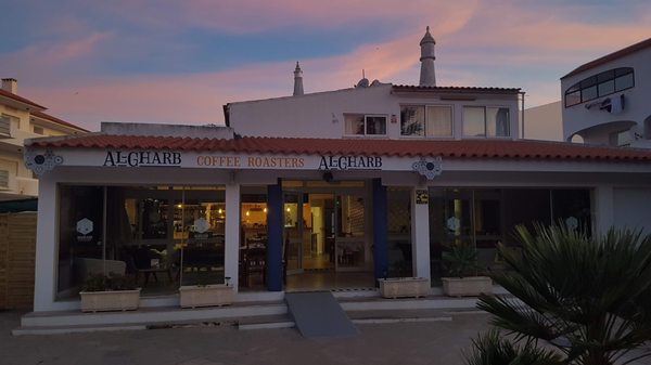 Al-Gharb Coffee Roasters by null