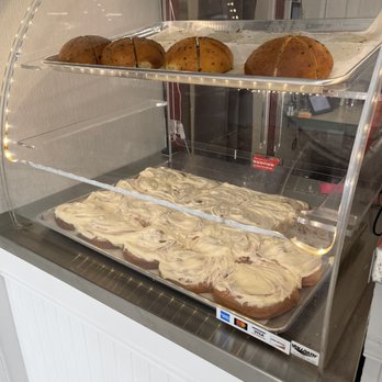 Yummee Treats - Cinnamon Rolls - Bakeries Near Me - Madison, Wisconsin Yummee Treats - Cinnamon Rolls - Bakeries Near Me - Madison, Wisconsin