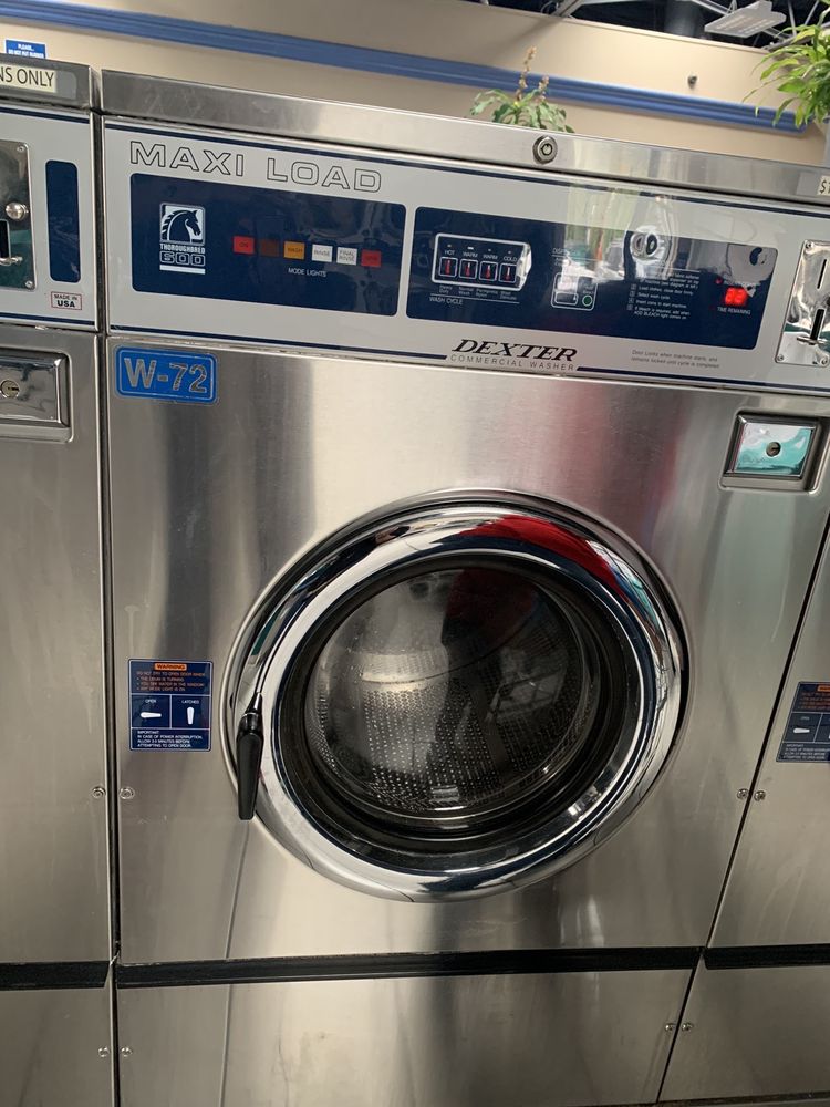 EAST BAY LAUNDRY 10 Photos & 23 Reviews 2021 Fruitvale Ave, Oakland