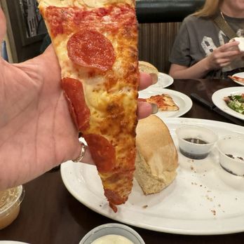 EVELYN’S BIG ITALIAN PIZZERIA & RISTORANTE - Updated March 2026 - 537 ...