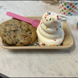 Combo plate with ice cream and a warm chocolate chip cookie! Yum! Combo plate with ice cream and a warm chocolate chip cookie! Yum!