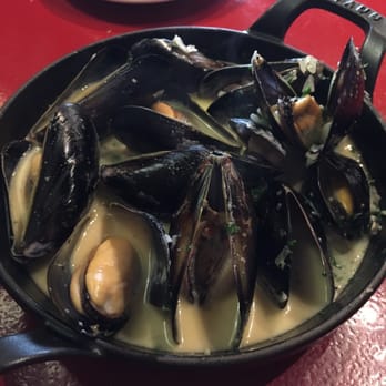 Linh Cafe - Mussels - Vietnamese Near Me - Vancouver, British Columbia Linh Cafe - Mussels - Vietnamese Near Me - Vancouver, British Columbia