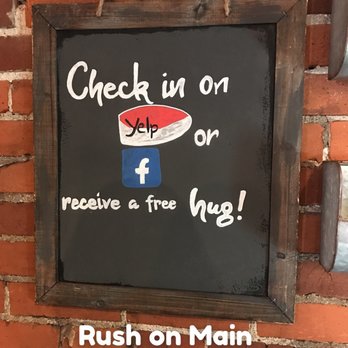 Rush on Main - Enjoyed an afternoon with my best girl and some fantastic Chicago atmosphere. - Burgers Near Me - Zionsville, Indiana Rush on Main - Enjoyed an afternoon with my best girl and some fantastic Chicago atmosphere. - Burgers Near Me - Zionsville, Indiana