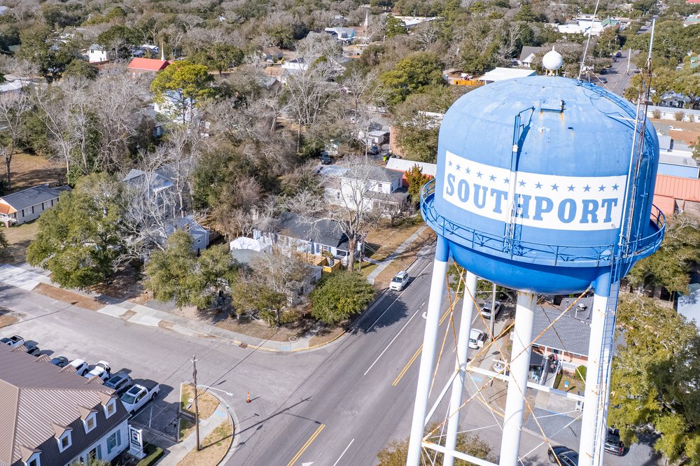 Water Tower Wine Image