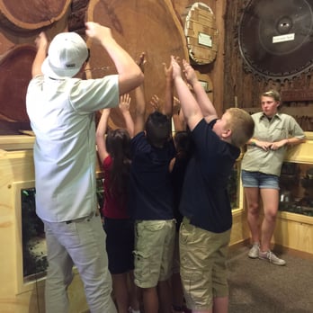 St Luke Preschool - St Luke 4th graders take field trip to the Petaluma Wildlife Museum - Preschools Near Me - Santa Rosa, California St Luke Preschool - St Luke 4th graders take field trip to the Petaluma Wildlife Museum - Preschools Near Me - Santa Rosa, California