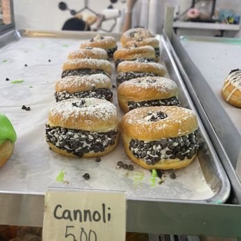 Donerds Donuts - Donuts Near Me - Jim Thorpe, Pennsylvania