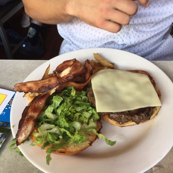 The Paramount - Burger +bacon - Breakfast & Brunch Near Me - Boston, Massachusetts The Paramount - Burger +bacon - Breakfast & Brunch Near Me - Boston, Massachusetts