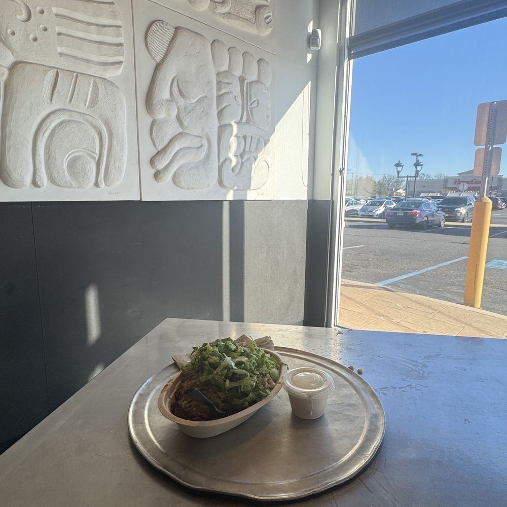 Chipotle Mexican Grill - Mexican Near Me - Clark, New Jersey