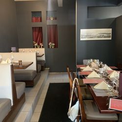 Ada's Restaurant & Bar - Inside