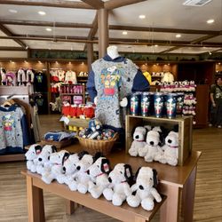 Snoopy's Camp Store