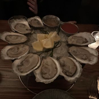 Crave Fishbar - Bluepoints - Seafood Near Me - New York, New York Crave Fishbar - Bluepoints - Seafood Near Me - New York, New York