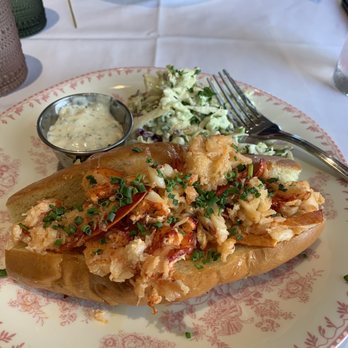 flora - Lobster roll with slaw. - New American Near Me - Westhampton Beach, New York flora - Lobster roll with slaw. - New American Near Me - Westhampton Beach, New York