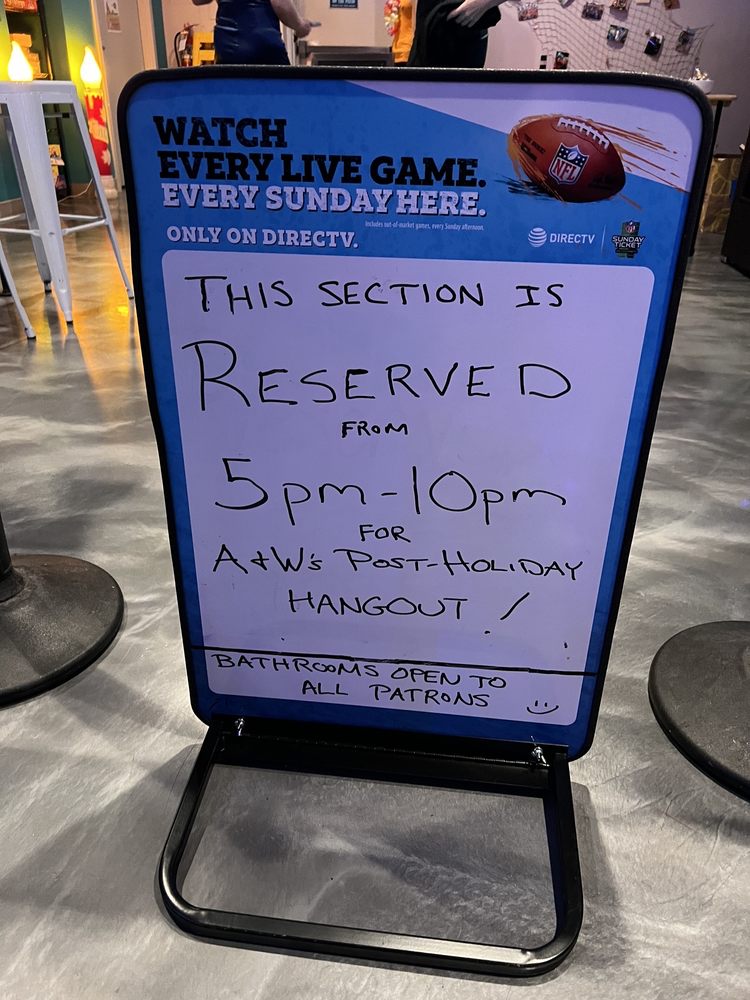 BEACH SHACK BOTTLES AND TAPS Updated October 2024 35 Photos 6300