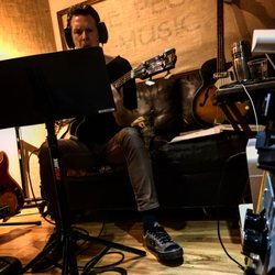 The People's Music Recording Studio - Bass with Eric Holden