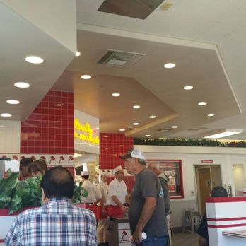 In-N-Out Burger - clean and Friendly. - Burgers Near Me - Temecula, California In-N-Out Burger - clean and Friendly. - Burgers Near Me - Temecula, California