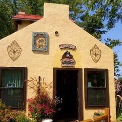 Pirate's Cove Adventure Golf