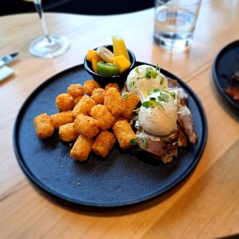 Grounded Kitchen, Coffee & Bar - Bars Near Me - Ottawa, Ontario