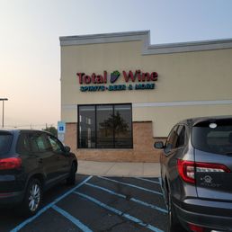 Exterior photo of Total Wine & More - Union, New Jersey Exterior photo of Total Wine & More - Union, New Jersey