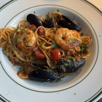 Petralunga - Excellent seafood pasta that was recommended by Amanda. So good!!! - Pizza Near Me - Miami, Florida Petralunga - Excellent seafood pasta that was recommended by Amanda. So good!!! - Pizza Near Me - Miami, Florida