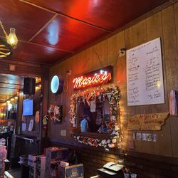 Marie's Old Town Tavern - Just a lil bar!